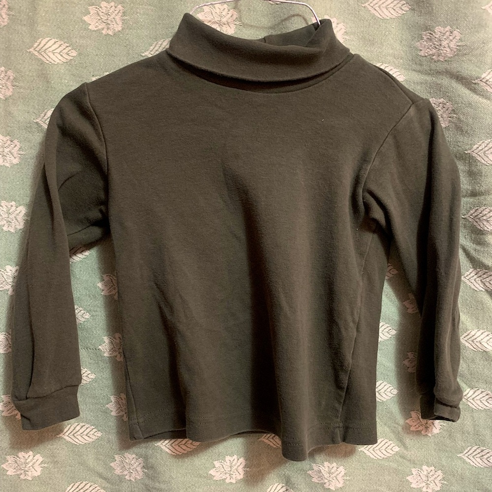 Boys Basic Editions Olive Green Turtleneck (5T)